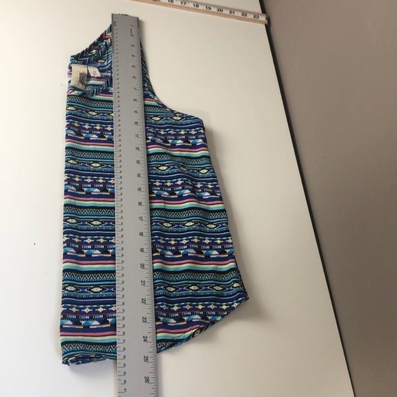 Francesco Collection Racerback Tank Top Medium - Picture 6 of 6